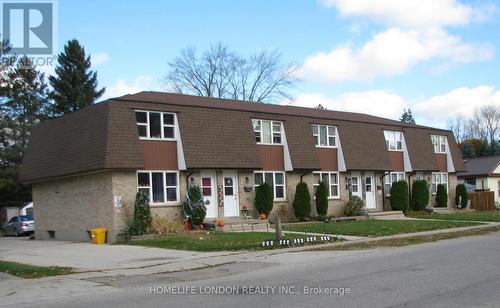 337-339 Saulsbury Street E, Strathroy-Caradoc (Nw), ON - Outdoor With Facade