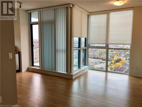 75 Eglinton Avenue W Unit# 2307, Mississauga, ON - Indoor