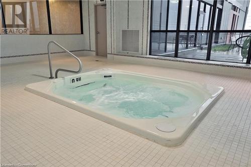 75 Eglinton Avenue W Unit# 2307, Mississauga, ON - Indoor Photo Showing Other Room With In Ground Pool