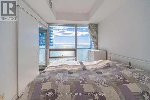 5003 - 12 York Street, Toronto, ON - Indoor Photo Showing Bedroom