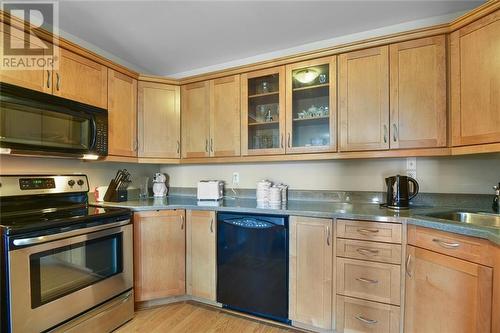 410 King Street E Unit#7, Prescott, ON - Indoor Photo Showing Kitchen