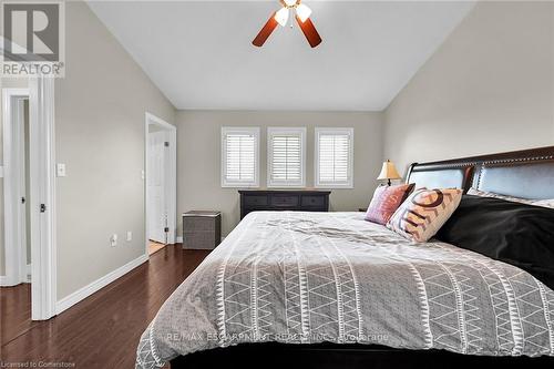 194 Gatestone Drive, Hamilton, ON - Indoor Photo Showing Bedroom