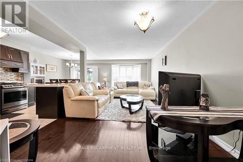 194 Gatestone Drive, Hamilton, ON - Indoor