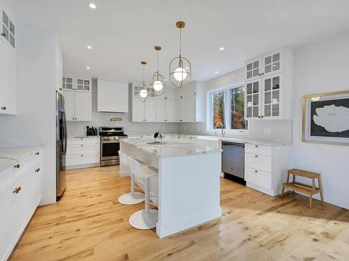 Cuisine - 343 Rue Paul-Hébert, Cowansville, QC - Indoor Photo Showing Kitchen With Upgraded Kitchen