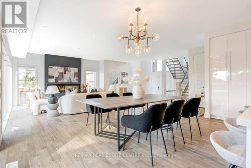 1876 Dewar Place, London, ON - Indoor Photo Showing Dining Room