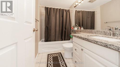 210 - 22 Hanover Road, Brampton, ON - Indoor Photo Showing Bathroom