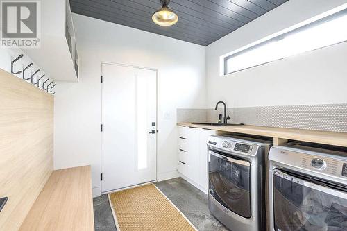 887 Fernie Road, Kamloops, BC - Indoor Photo Showing Laundry Room