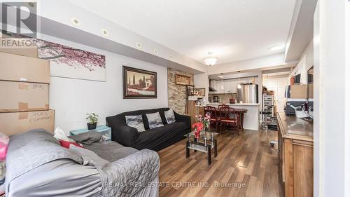 2067 - 3041 Finch Avenue W, Toronto, ON - Indoor Photo Showing Living Room