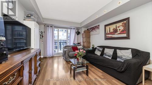 2067 - 3041 Finch Avenue W, Toronto, ON - Indoor Photo Showing Living Room