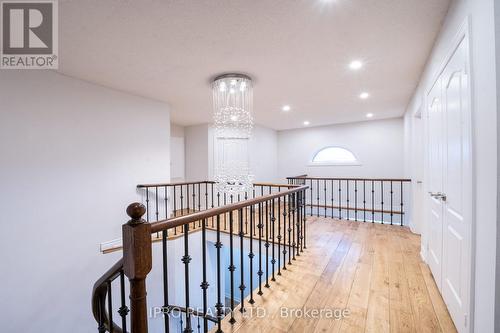 117 Devonsleigh Boulevard, Richmond Hill, ON - Indoor Photo Showing Other Room