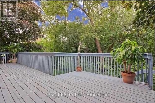 117 Devonsleigh Boulevard, Richmond Hill, ON - Outdoor With Deck Patio Veranda