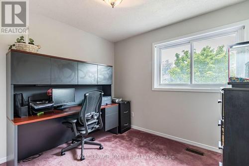 40 Foxchase Drive, Caledon, ON - Indoor Photo Showing Office