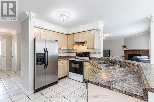 40 Foxchase Drive, Caledon, ON - Indoor Photo Showing Kitchen With Double Sink