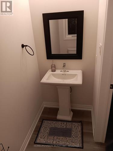 36 Jayla Lane, West Lincoln, ON - Indoor Photo Showing Bathroom