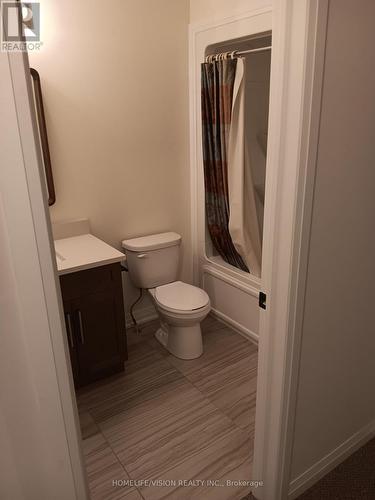 36 Jayla Lane, West Lincoln, ON - Indoor Photo Showing Bathroom