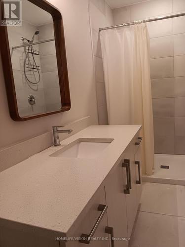 36 Jayla Lane, West Lincoln, ON - Indoor Photo Showing Bathroom