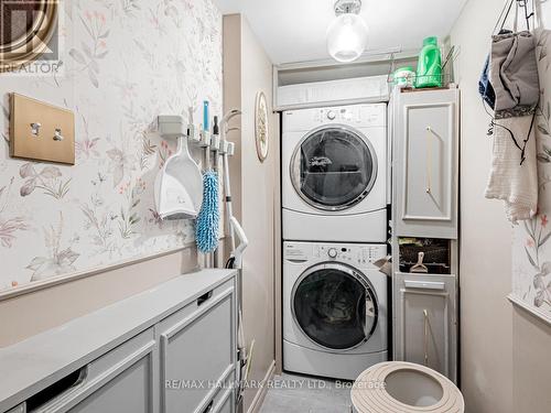 1115 - 20 Dean Park Road, Toronto, ON - Indoor Photo Showing Laundry Room