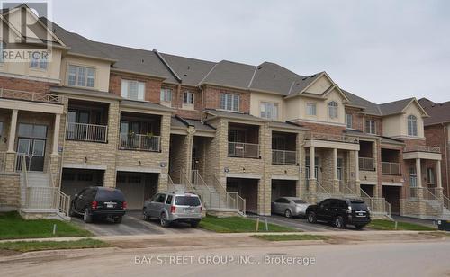 479 Terrace Way, Oakville, ON - Outdoor With Facade