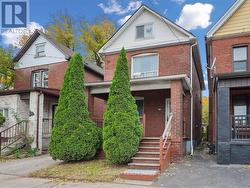 529 WENTWORTH STREET N  Hamilton, ON L8L 5X2