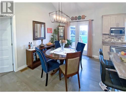 1496 Drummond School Road, Lanark, ON - Indoor Photo Showing Dining Room