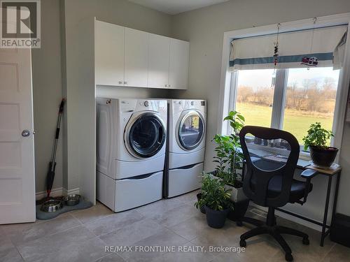 1496 Drummond School Road, Drummond/North Elmsley, ON - Indoor Photo Showing Laundry Room