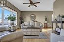 226 5Th Avenue E, Gravelbourg, SK  - Indoor Photo Showing Living Room 