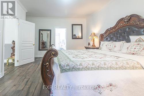 10 Costner Place, Caledon, ON - Indoor Photo Showing Bedroom