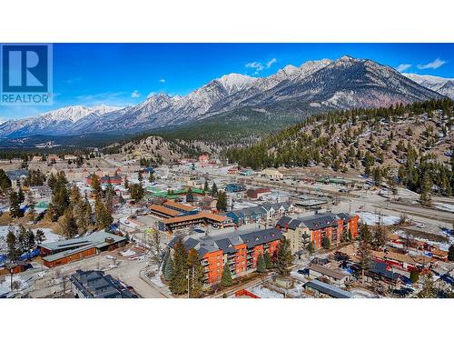 4874 Stanley Street Unit# 106, Radium Hot Springs, BC - Outdoor With View