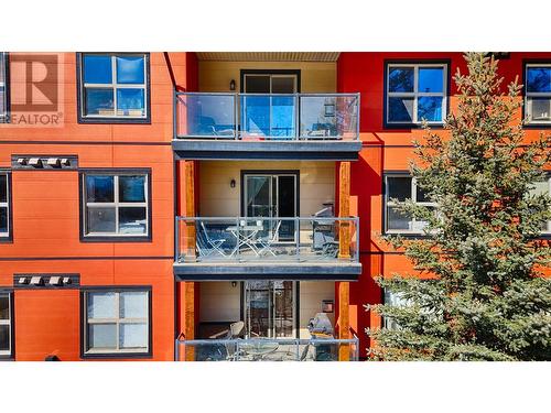 4874 Stanley Street Unit# 106, Radium Hot Springs, BC - Outdoor