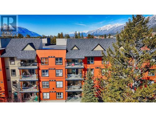 4874 Stanley Street Unit# 106, Radium Hot Springs, BC - Outdoor With Facade