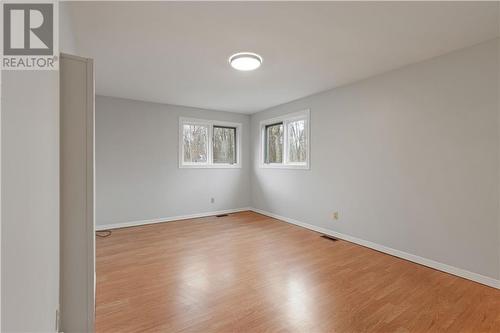 11155 Zeron Road, South Dundas, ON - Indoor Photo Showing Other Room