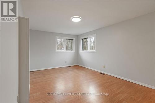 11155 Zeron Road, South Dundas, ON - Indoor Photo Showing Other Room