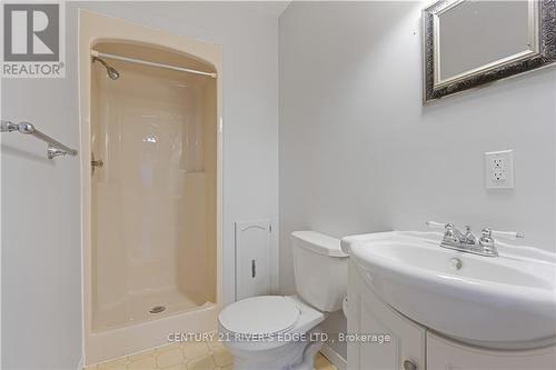 11155 Zeron Road, South Dundas, ON - Indoor Photo Showing Bathroom