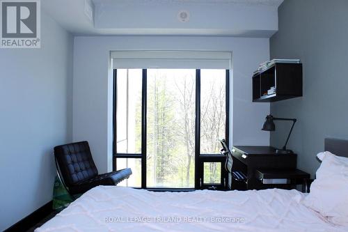 515 - 1235 Richmond Street, London, ON - Indoor Photo Showing Bedroom