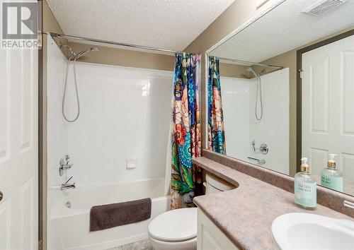 410, 6000 Somervale Court Sw, Calgary, AB - Indoor Photo Showing Bathroom