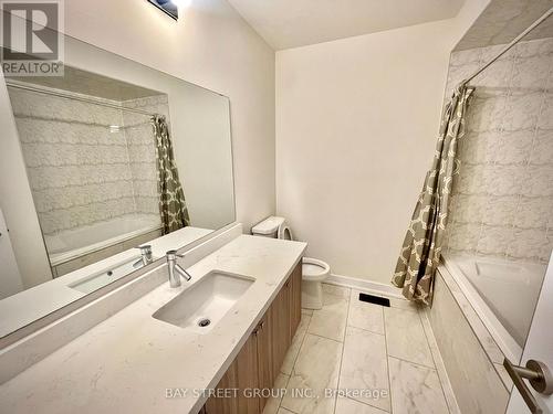 124 Anchusa Drive, Richmond Hill, ON - Indoor Photo Showing Bathroom