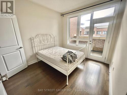 124 Anchusa Drive, Richmond Hill, ON - Indoor Photo Showing Bedroom