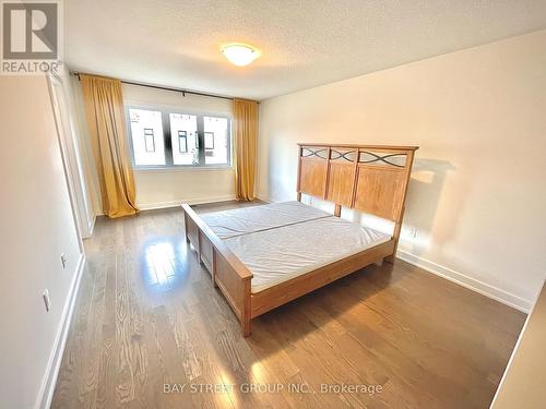 124 Anchusa Drive, Richmond Hill, ON - Indoor Photo Showing Bedroom