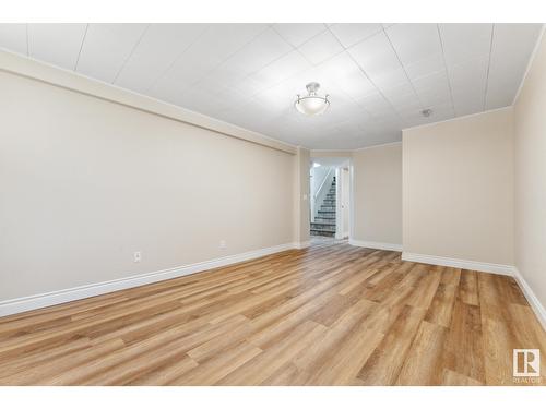 11343 54 St Nw, Edmonton, AB - Indoor Photo Showing Other Room