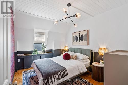 20 Chippewa Avenue, Smith-Ennismore-Lakefield (Lakefield), ON - Indoor Photo Showing Bedroom