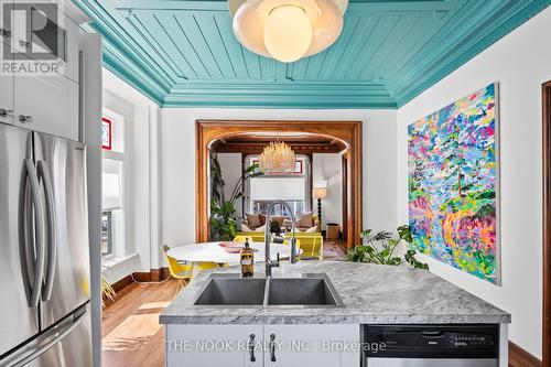 20 Chippewa Avenue, Smith-Ennismore-Lakefield (Lakefield), ON - Indoor Photo Showing Kitchen