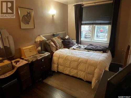 1110 12Th Street E, Saskatoon, SK - Indoor Photo Showing Bedroom