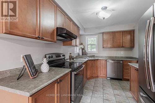 25 Beaumaris Crescent, Whitby, ON - Indoor Photo Showing Kitchen With Double Sink