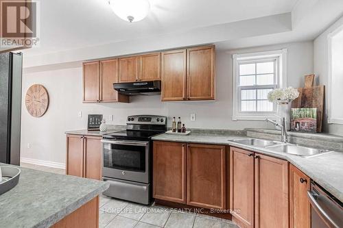 25 Beaumaris Crescent, Whitby, ON - Indoor Photo Showing Kitchen With Double Sink