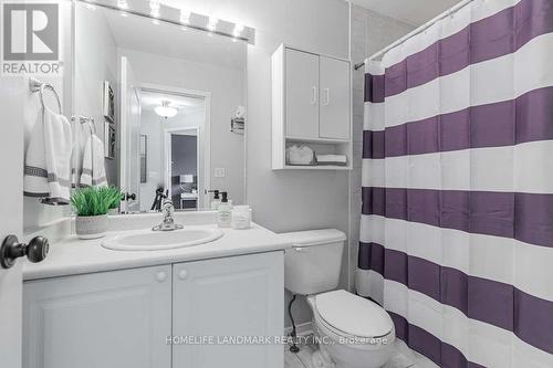 25 Beaumaris Crescent, Whitby, ON - Indoor Photo Showing Bathroom