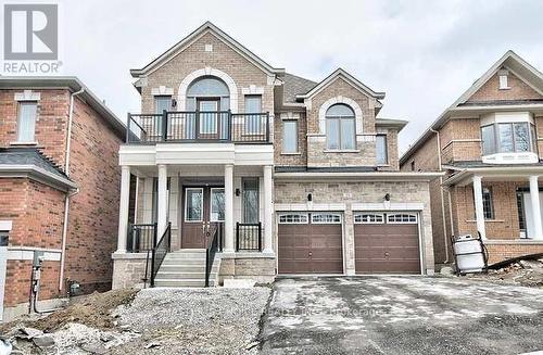 29 Charlotte Abby Drive, East Gwillimbury, ON - Outdoor With Facade