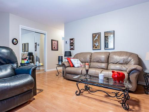 Salon - 3128  - 3140 103E Avenue, Shawinigan, QC - Indoor Photo Showing Living Room