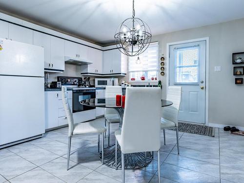 Cuisine - 3128  - 3140 103E Avenue, Shawinigan, QC - Indoor Photo Showing Kitchen