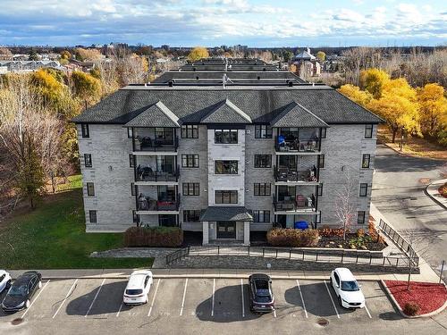 Frontage - 302-4971 Av. Eliot, Laval (Chomedey), QC - Outdoor