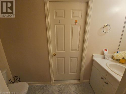 253 Pineland Place, Waterloo, ON - Indoor Photo Showing Bathroom